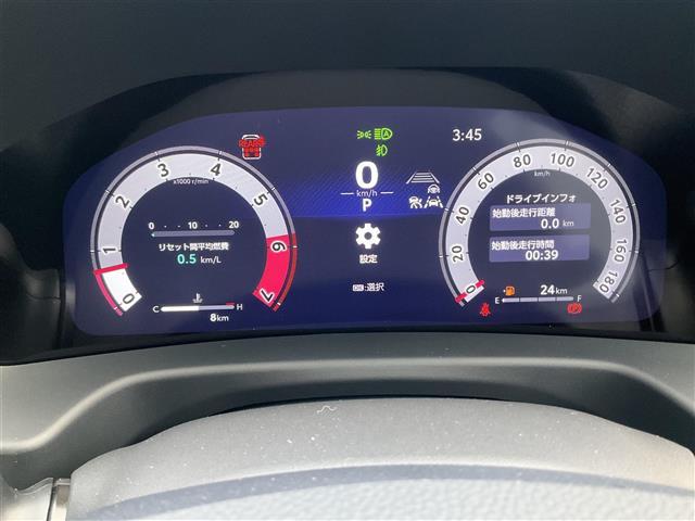 ランドクルーザー ＺＸ　パワーゲート　衝突軽減装置　センターデフロック　ナビＴＶ　１オナ　ＬＥＤ　オートマチックハイビーム　エアシート　オートライト　スマートキー　本革　３列シート　パノラマサンルーフ　オートエアコン　４ＷＤ（15枚目）