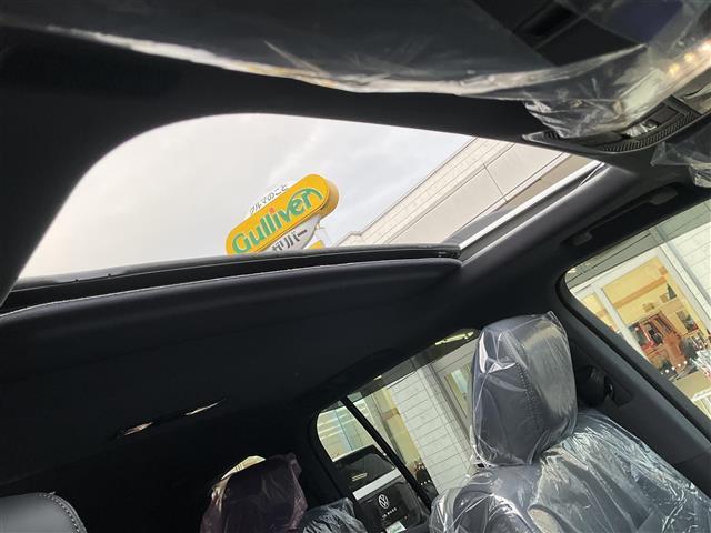 ランドクルーザー ＺＸ　パワーゲート　衝突軽減装置　センターデフロック　ナビＴＶ　１オナ　ＬＥＤ　オートマチックハイビーム　エアシート　オートライト　スマートキー　本革　３列シート　パノラマサンルーフ　オートエアコン　４ＷＤ（34枚目）
