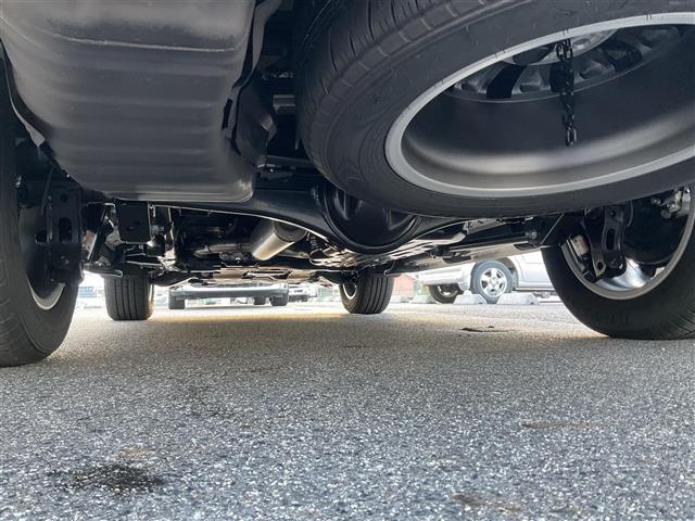 ランドクルーザー ＺＸ　パワーゲート　衝突軽減装置　センターデフロック　ナビＴＶ　１オナ　ＬＥＤ　オートマチックハイビーム　エアシート　オートライト　スマートキー　本革　３列シート　パノラマサンルーフ　オートエアコン　４ＷＤ（35枚目）