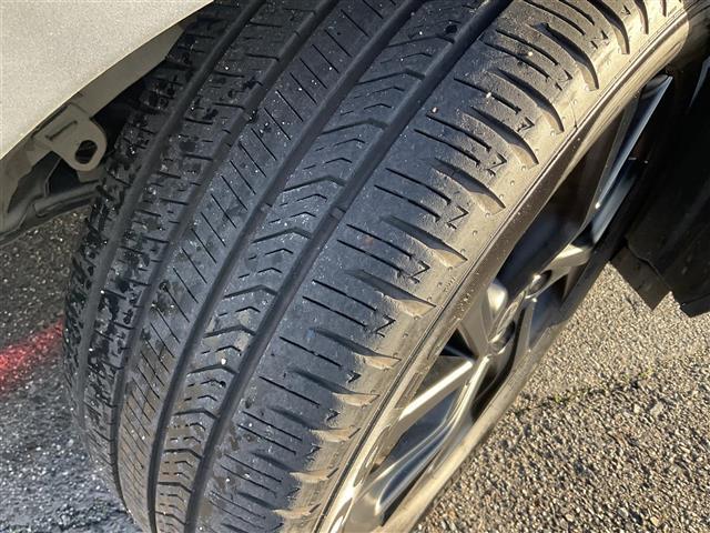 Ｃ－ＨＲ Ｇ　モード　ネロ　セーフティプラスＩＩ　Ｂｌｕｅｔｏｏｔｈ対応　全周囲モニタ　ＬＫＡ　プリクラッシュ　オートエアコン　バックモニター　横滑防止装置　オートマチックハイビーム　ＬＥＤライト　パワステ　スマートキー　アイドリングストップ　ＡＢＳ（12枚目）