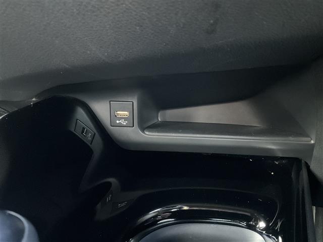 Ｃ－ＨＲ Ｇ　モード　ネロ　セーフティプラスＩＩ　Ｂｌｕｅｔｏｏｔｈ対応　全周囲モニタ　ＬＫＡ　プリクラッシュ　オートエアコン　バックモニター　横滑防止装置　オートマチックハイビーム　ＬＥＤライト　パワステ　スマートキー　アイドリングストップ　ＡＢＳ（20枚目）