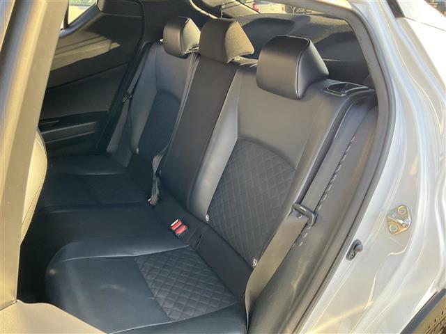 Ｃ－ＨＲ Ｇ　モード　ネロ　セーフティプラスＩＩ　Ｂｌｕｅｔｏｏｔｈ対応　全周囲モニタ　ＬＫＡ　プリクラッシュ　オートエアコン　バックモニター　横滑防止装置　オートマチックハイビーム　ＬＥＤライト　パワステ　スマートキー　アイドリングストップ　ＡＢＳ（29枚目）