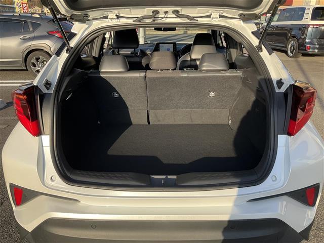 Ｃ－ＨＲ Ｇ　モード　ネロ　セーフティプラスＩＩ　Ｂｌｕｅｔｏｏｔｈ対応　全周囲モニタ　ＬＫＡ　プリクラッシュ　オートエアコン　バックモニター　横滑防止装置　オートマチックハイビーム　ＬＥＤライト　パワステ　スマートキー　アイドリングストップ　ＡＢＳ（30枚目）