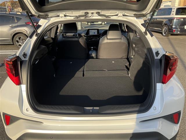 Ｃ－ＨＲ Ｇ　モード　ネロ　セーフティプラスＩＩ　Ｂｌｕｅｔｏｏｔｈ対応　全周囲モニタ　ＬＫＡ　プリクラッシュ　オートエアコン　バックモニター　横滑防止装置　オートマチックハイビーム　ＬＥＤライト　パワステ　スマートキー　アイドリングストップ　ＡＢＳ（31枚目）