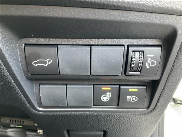 ヤリスクロス ハイブリッドZ アドベンチャー ワンオーナー 禁煙車 純正8インチディスプレイオーディオBluetooth、フルセグテレビ バックカメラ ハーフレザーシートシートヒーター 運転席パワーシート パワーバックドア 純正LEDヘッドライト(20枚目)