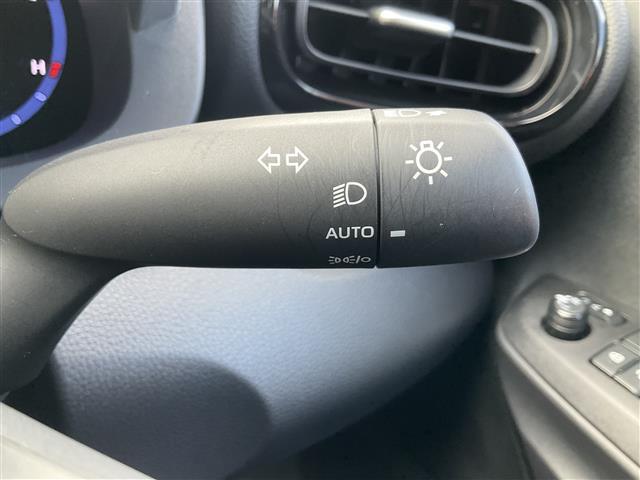 ヤリスクロス ハイブリッドZ アドベンチャー ワンオーナー 禁煙車 純正8インチディスプレイオーディオBluetooth、フルセグテレビ バックカメラ ハーフレザーシートシートヒーター 運転席パワーシート パワーバックドア 純正LEDヘッドライト(23枚目)