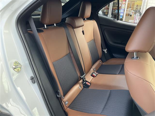 ヤリスクロス ハイブリッドZ アドベンチャー ワンオーナー 禁煙車 純正8インチディスプレイオーディオBluetooth、フルセグテレビ バックカメラ ハーフレザーシートシートヒーター 運転席パワーシート パワーバックドア 純正LEDヘッドライト(24枚目)