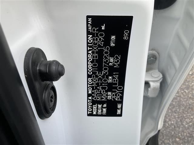 ヤリスクロス ハイブリッドZ アドベンチャー ワンオーナー 禁煙車 純正8インチディスプレイオーディオBluetooth、フルセグテレビ バックカメラ ハーフレザーシートシートヒーター 運転席パワーシート パワーバックドア 純正LEDヘッドライト(37枚目)