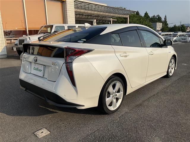 ������тm���C�P���̃K���o�[�����炱���ł��鍂������I���Q�O�Q�O�N�P���@�i���j���{�\����������������ׁi�������ÎԔ���s��̑�蔃����Ǝ҂�ΏۂƂ����u���Î����Ԕ���䐔�m���D�P�����v���j