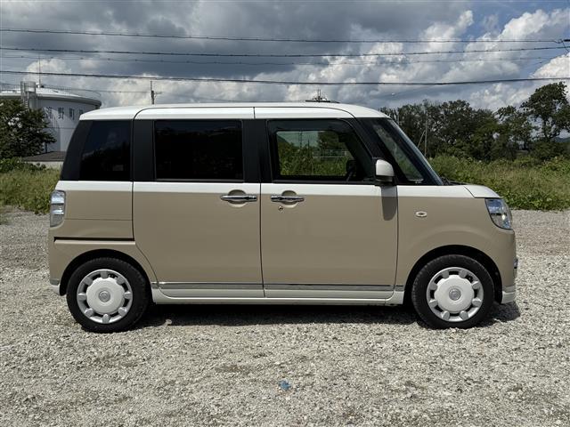 ムーヴキャンバス Xブラックインテリアリミテッド SAIII 寒冷地仕様 Bluetoothオーディオ サイドエアバック 横滑り防止装置 ドライブレコーダー オートマチックハイビーム オートエアコン ナビ アイドリングストップ キーフリー オートライト ABS(9枚目)