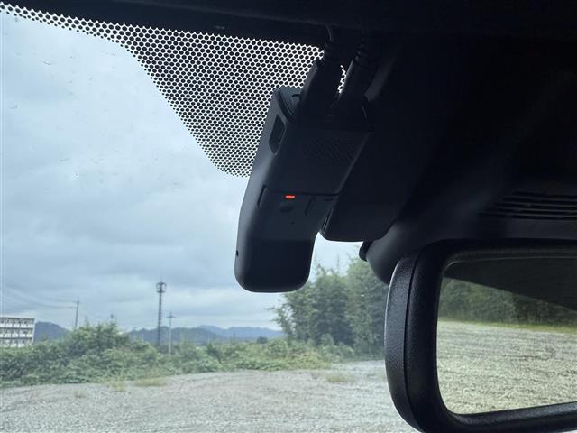 ＧＲヤリス ＲＺ　ハイパフォーマンス　ＢＴオーディオ　追従クルコン　Ｉストップ　ＬＥＤヘッド　ターボ　バックガイドモニター　Ｃソナー　ＡＷＤ　フルオートエアコン　横滑り防止装置付き　スマートキ－　ＡＢＳ付き　パワーウインドウ　キーフリー（38枚目）