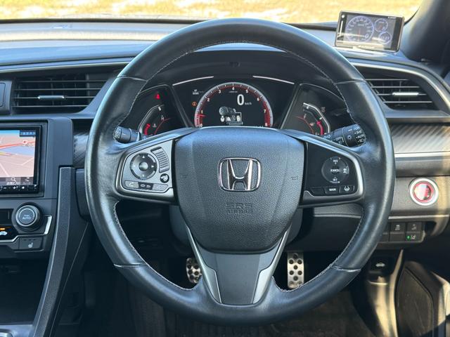 シビック ハッチバック　ホンダセンシング　アルパインナビ／フルセグＴＶ／Ｂｌｕｅｔｏｏｔｈ接続可／バックカメラ／ＥＴＣ／前後ドラレコ／６ＭＴ／ホンダセンシング／レーダークルコン／前後パーキングセンサー／純正１８インチＡＷ／ＬＥＤヘッドライト（18枚目）