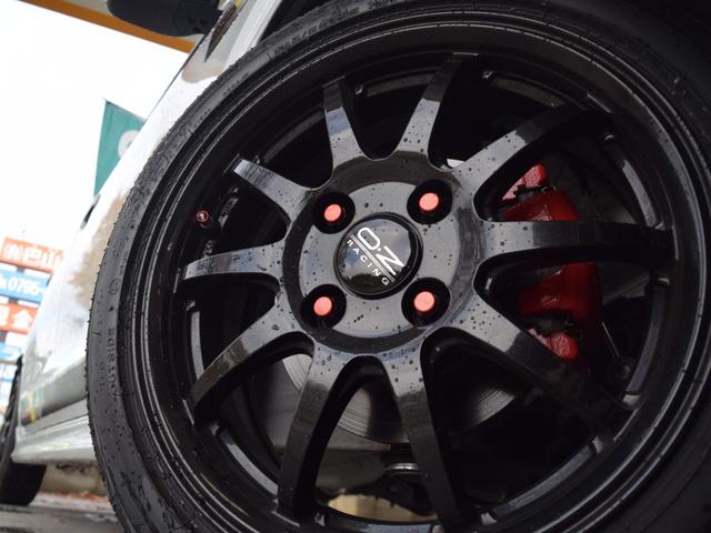 アルトワークス ベースグレード フジツボマフラー O-Zレーシング15インチアルミホイール RS-Rローダウン フロントリップ PIVOT追加メーター レカロシート リアスポイラー タワーバー 社外ナビ 地デジTV ETC(5枚目)