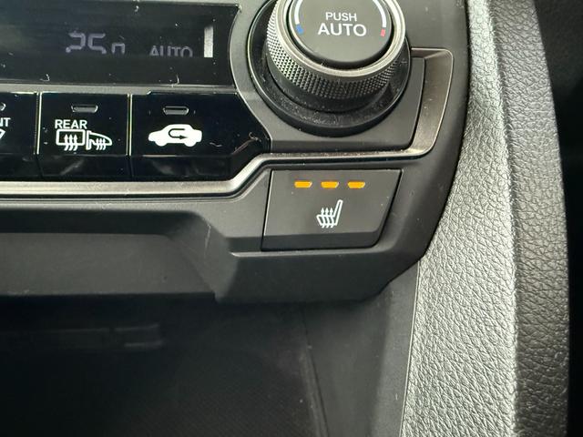 シビック ハッチバック　ホンダセンシング　後期モデル／６ＭＴ／純正ナビフルセグＴＶ／ＥＴＣ２．０／バックカメラ／ハーフレザーシート／ホンダセンシング／両前席パワーシート＆シートヒーター／純正１８インチＡＷ／ＬＥＤヘッドライト／前後ドラレコ（38枚目）