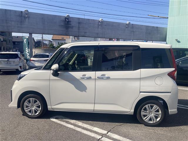 ルーミー G パノラミックビュー 追突軽減ブレーキ Bluetoothオーディオ パワステ Aライト Aストップ LEDライト 横滑り防止システム エアバック パワーウィンドウ 運転席助手席エアバック ナビ&TV(11枚目)