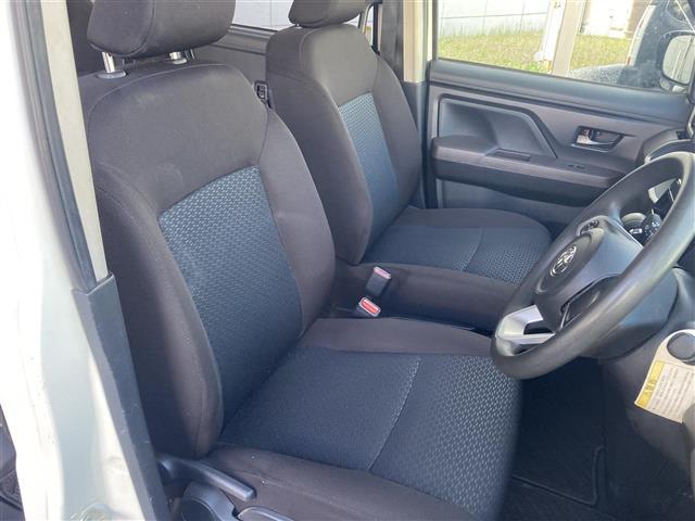 ルーミー G パノラミックビュー 追突軽減ブレーキ Bluetoothオーディオ パワステ Aライト Aストップ LEDライト 横滑り防止システム エアバック パワーウィンドウ 運転席助手席エアバック ナビ&TV(13枚目)