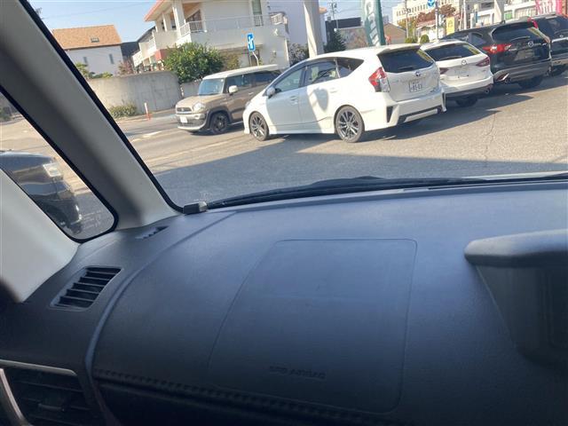 ルーミー G パノラミックビュー 追突軽減ブレーキ Bluetoothオーディオ パワステ Aライト Aストップ LEDライト 横滑り防止システム エアバック パワーウィンドウ 運転席助手席エアバック ナビ&TV(27枚目)