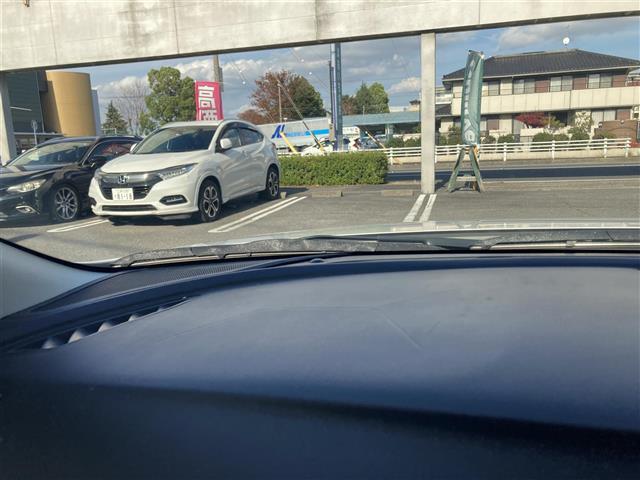 アテンザワゴン ＸＤ　フルセグテレビ　ＤＶＤ再生機能　メモリーナビ　クルーズＣ　オ－トエアコン　キーレス　ＥＴＣ車載器　ドラレコ　ＡＢＳ　パワーウインドウ　カーテンエアバック　Ａライト　ＷエアＢ　パワーステアリング（26枚目）