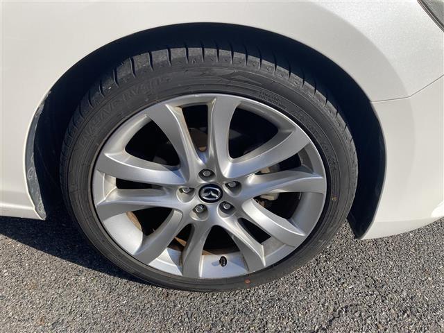 アテンザワゴン ＸＤ　フルセグテレビ　ＤＶＤ再生機能　メモリーナビ　クルーズＣ　オ－トエアコン　キーレス　ＥＴＣ車載器　ドラレコ　ＡＢＳ　パワーウインドウ　カーテンエアバック　Ａライト　ＷエアＢ　パワーステアリング（32枚目）