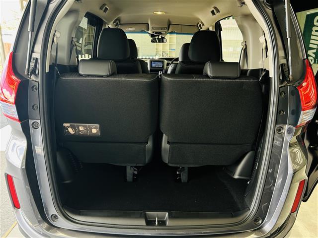 フリードハイブリッド ハイブリッド・EX LEDヘッドライト アクティブコーナリングライト Sパッケージ Cパッケージ コンフォートビューパッケージ 運転席&助手席シートヒーター 両側パワスラ 純正ナビ バックカメラ ETC 純正ドラレコ(27枚目)