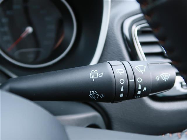 ジープ・コンパス リミテッド ナビ フルセグTV Bluetooth バックカメラ beatサウンド 前後ドラレコ 黒革 ブラインドスポットモニター 追従クルコン ETC2.0 電動リアゲート 取説 保証書 スペアキー (24枚目)