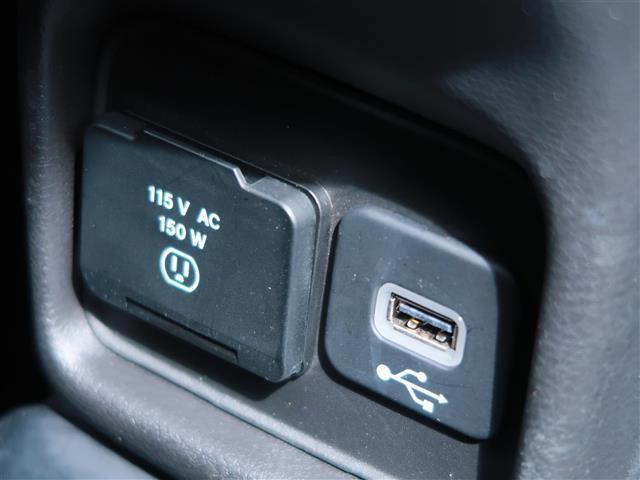ジープ・コンパス リミテッド ナビ フルセグTV Bluetooth バックカメラ beatサウンド 前後ドラレコ 黒革 ブラインドスポットモニター 追従クルコン ETC2.0 電動リアゲート 取説 保証書 スペアキー (32枚目)