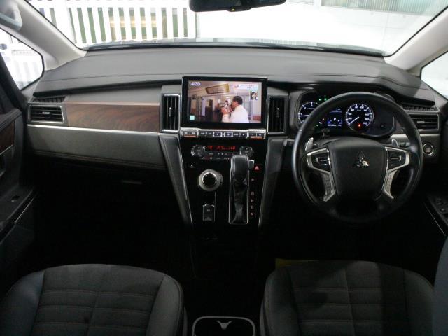 デリカD:5 ジャスパー 純正OP11インチナビ フルセグTV パノラミックビュー レーダークルーズコントロール プリクラッシュセーフティー 両側電動 LEDヘッドライト 半革 純正フロアマット 純正18インチAW(21枚目)