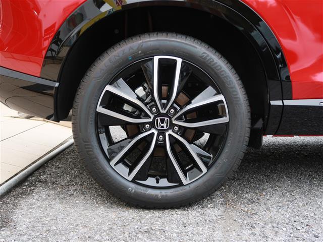 ヴェゼル e:HEV Z 登録済未使用車 純正ディスプレイオーディオ フルセグTV Bluetooth マルチビュー ホンダセンシング ETC2.0 ワイヤレス充電 ブラインドスポットモニター ハンズフリーパワーテールゲート(15枚目)