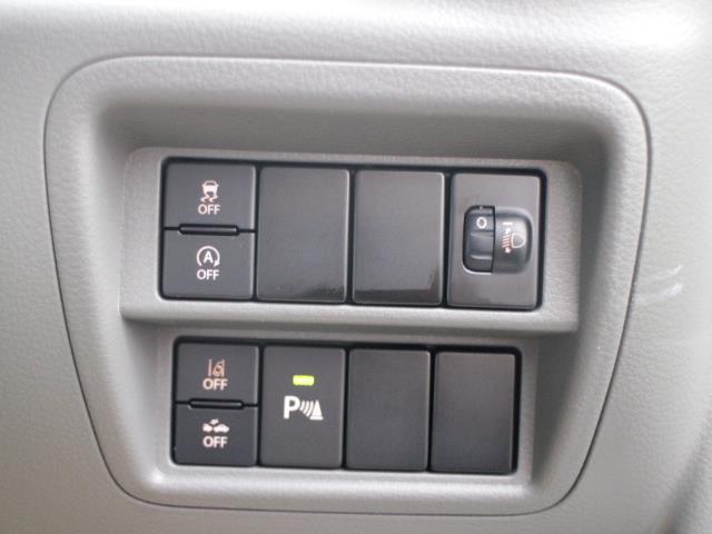 エブリイ ＰＡリミテッド　登録済未使用車　純正オーディオ　　アイドリングストップ　純正ラバーマット　ＵＳＢ入力端子　純正ドアバイザー　スペアキー　保証書　デュアルブレーキサポート　誤発進抑制機能　先行車発進お知らせ機能　ＡＣ（4枚目）