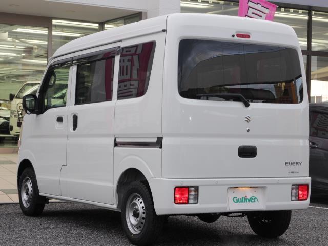 エブリイ ＰＡリミテッド　登録済未使用車　純正オーディオ　　アイドリングストップ　純正ラバーマット　ＵＳＢ入力端子　純正ドアバイザー　スペアキー　保証書　デュアルブレーキサポート　誤発進抑制機能　先行車発進お知らせ機能　ＡＣ（22枚目）