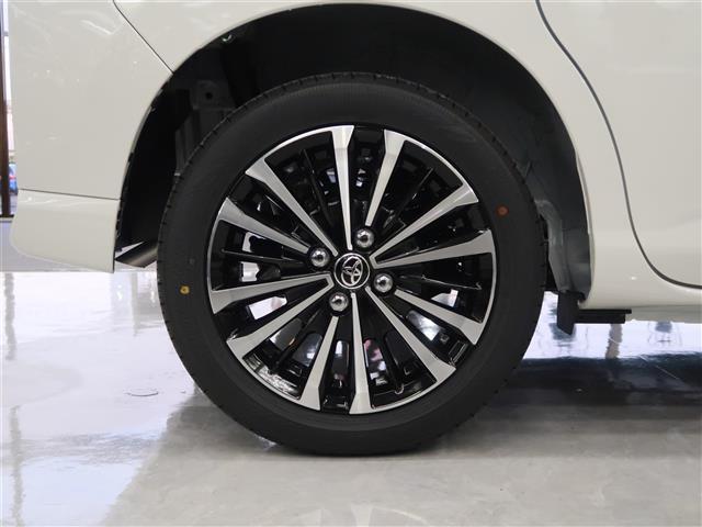 ルーミー カスタムG-T 登録済未使用車 9インチDA マルチビューカメラ フルセグTV スマートアシスト アダクティブクルーズコントロール オートハイビーム 両側パワースライドドア シートヒーター シートバックテ-ブル(7枚目)