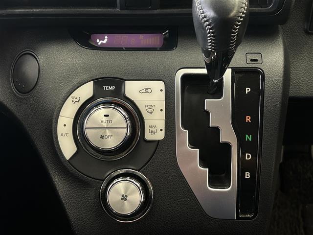 シエンタ ハイブリッドG 純正ナビゲーション Bトゥース ECOモード LEDライト Bカメラ キーフリー スマキー 横滑り防止システム メモリナビ ナビTV ETC ドライブレコーダー 運転席エアバック フルオートエアコン(23枚目)