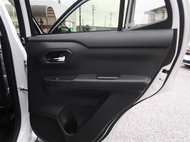 ライズ Ｚ　登録済未使用車　純正ディスプレイオーディオ　パノラミックビューモニター　フルセグＴＶ　ＢＳＭ　ＲＣＴＡ　スマートアシスト　アダプティブクルコン　シートヒーター　取説　保証書　スマートキー　追従クルーズ（38枚目）