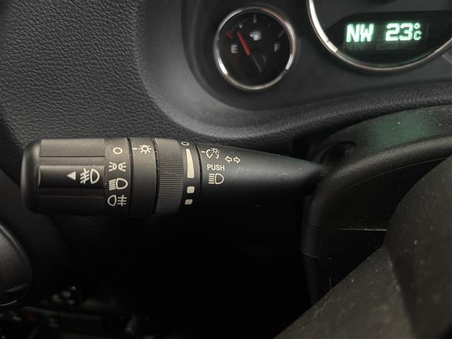 ジープ・ラングラーアンリミテッド スポーツ(20枚目)