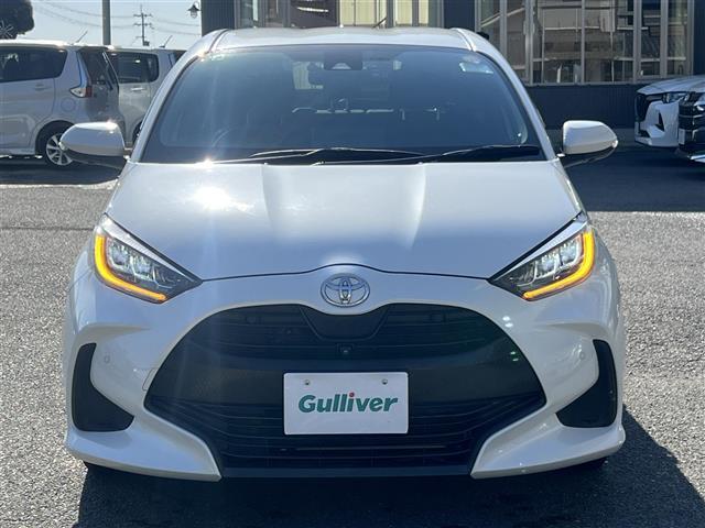 ヤリス Z ワンオーナー セーフティセンス 全方位カメラ ナビ 前後ドラレコ ETC 前席シートヒーター クルコン LEDヘッドライト スペアキー 純正マット ドアバイザー サイドSRS AAC バックモニタ(2枚目)