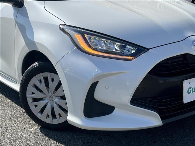 ヤリス Z ワンオーナー セーフティセンス 全方位カメラ ナビ 前後ドラレコ ETC 前席シートヒーター クルコン LEDヘッドライト スペアキー 純正マット ドアバイザー サイドSRS AAC バックモニタ(4枚目)