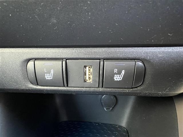 ヤリス Z ワンオーナー セーフティセンス 全方位カメラ ナビ 前後ドラレコ ETC 前席シートヒーター クルコン LEDヘッドライト スペアキー 純正マット ドアバイザー サイドSRS AAC バックモニタ(28枚目)