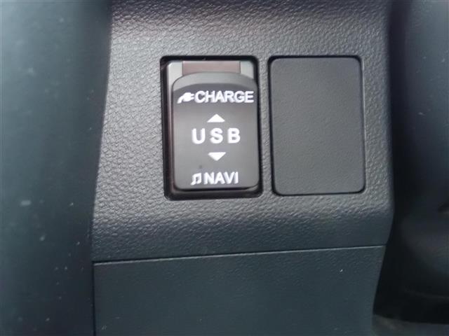 タント カスタムＲＳ　トップエディションＳＡＩＩＩ　純正ナビゲーション　フルセグＴＶ　ＣＤ　ＤＶＤ　ＡＭ　ＦＭ　Ｂｌｕｅｔｏｏｔｈ　バックカメラ　ドライブレコーダー　ＥＴＣ車載器　両側パワースライドドア　ハーフレザー　シートヒーター　スマートアシストＩ（28枚目）