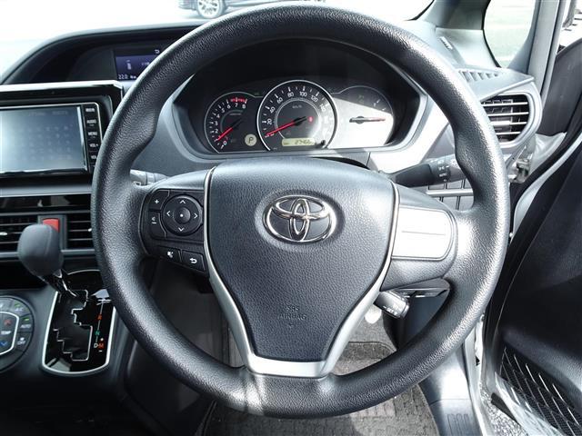 ノア Ｘ　ブレーキサポート　イモビライザー　ＢＴオーディオ　ＳＤ　ＵＳＢポート　アイドリングストッ　ＤＶＤ再生可　デュアルエアコン　クルーズＣ　バックモニタ－　地デジＴＶ　ＬＥＤランプ　オートエアコン　ＥＳＣ（11枚目）