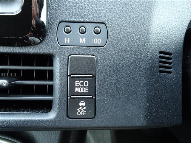 ノア Ｘ　ブレーキサポート　イモビライザー　ＢＴオーディオ　ＳＤ　ＵＳＢポート　アイドリングストッ　ＤＶＤ再生可　デュアルエアコン　クルーズＣ　バックモニタ－　地デジＴＶ　ＬＥＤランプ　オートエアコン　ＥＳＣ（13枚目）