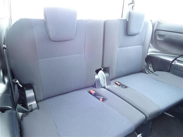 ノア Ｘ　ブレーキサポート　イモビライザー　ＢＴオーディオ　ＳＤ　ＵＳＢポート　アイドリングストッ　ＤＶＤ再生可　デュアルエアコン　クルーズＣ　バックモニタ－　地デジＴＶ　ＬＥＤランプ　オートエアコン　ＥＳＣ（19枚目）