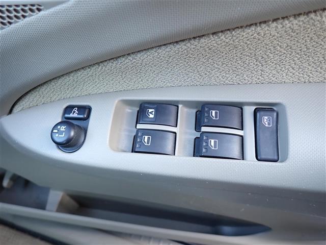 ムーヴ Ｌ　社外ナビ　　フルセグテレビ　Ｂｌｕｅｔｏｏｔｈ　キーレスキー　電動格納ミラー　フロアマット　ドアバイザーヘッドライトレベライザー　ＳＤ　ＰＳ　ＰＷ　ＡＣ　フルセグＴＶ　キーレス付き　ナビ・ＴＶ　ＤＶＤ（23枚目）