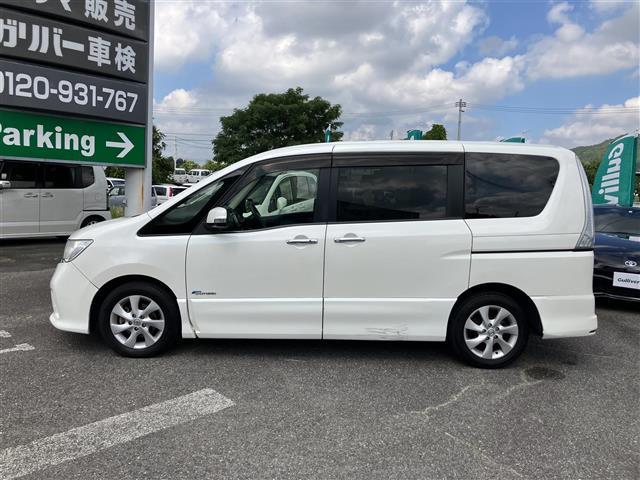 セレナ ハイウェイスター S-ハイブリッド Vセレクション BTオーディオ 地デジTV リアエアコン 横滑防止 助手席エアバッグ DVD再生 Bカメ 三列シート HDDナビ オートエアコン キーレス パワーステアリング ABS ETC パワーウィンドウ(22枚目)