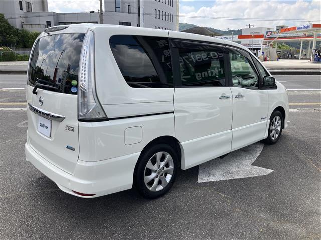 セレナ ハイウェイスター S-ハイブリッド Vセレクション BTオーディオ 地デジTV リアエアコン 横滑防止 助手席エアバッグ DVD再生 Bカメ 三列シート HDDナビ オートエアコン キーレス パワーステアリング ABS ETC パワーウィンドウ(25枚目)
