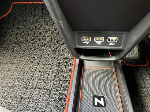 N-ONE RS LKA アダプティブクルーズC ワンセグTV TV サイドカーテンエアバック シートヒータ ブルートゥース 横滑り防止機能 インテリキー ETC付き AAC Bカメ アイドリングストップ機能 Aライト(9枚目)