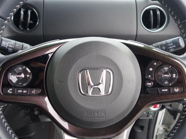 Ｎ－ＢＯＸカスタム Ｇ・Ｌターボホンダセンシング　フルセ　両側ＰＷスライドドア　ＡＨＢ　車線逸脱　Ｂモニタ　Ｉストップ　ＢＬＵＥＴＯＯＴＨ　レーダークルーズ　セキュリティー　ＵＳＢ接続　ＳＤ　ナビＴＶ　キーレスエントリー　ＶＳＡ　ベンチＳ　ＰＷ　ＰＳ（10枚目）