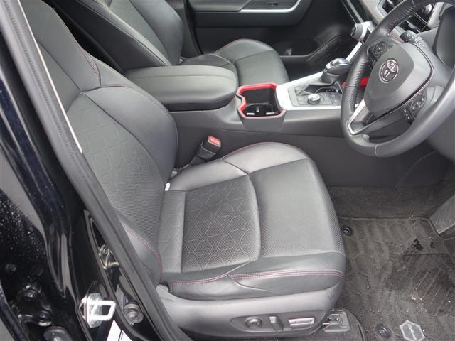 RAV4 アドベンチャー オフロードパッケージ 黒革シート BT接続 レーダーC AHB パワーウインドウ AAC キーフリー LEDランプ スマートキ ミュージックプレイヤー接続可 横滑り防止装置 アイドリングストップ ABS 盗難防止装置 PS(15枚目)