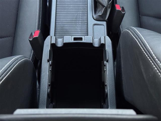 インプレッサスポーツ 1.6i-S(14枚目)