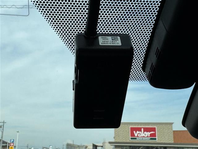 プリウス Sセーフティプラス(9枚目)