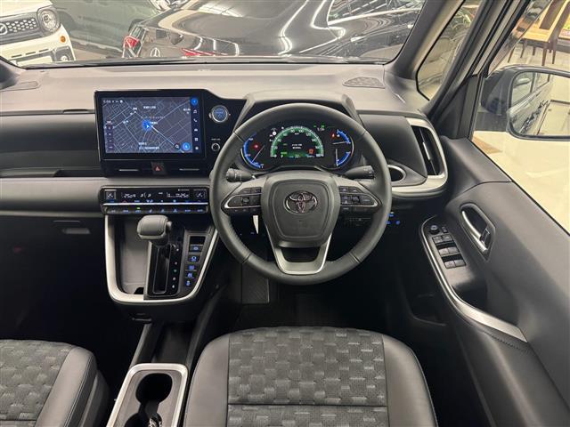 ヴォクシー ハイブリッドS-Z(4枚目)